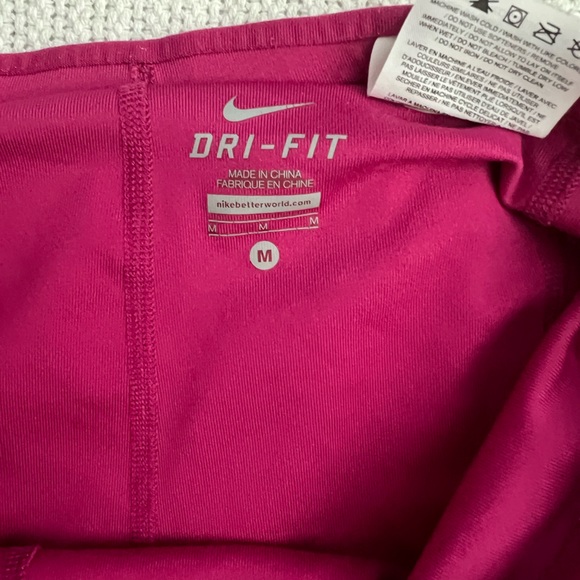 Nike running or tennis skort - Picture 3 of 3